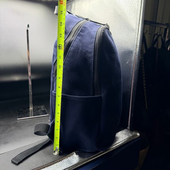 Everlane Modern Commuter Backpack Navy Canvas Minimalist Laptop Bag
Unisex main image 4